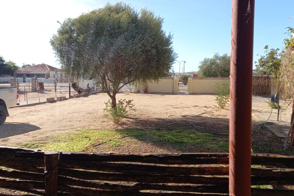 HOUSE FOR SALE IN USAKOS - NAMIBIA - Photo 2