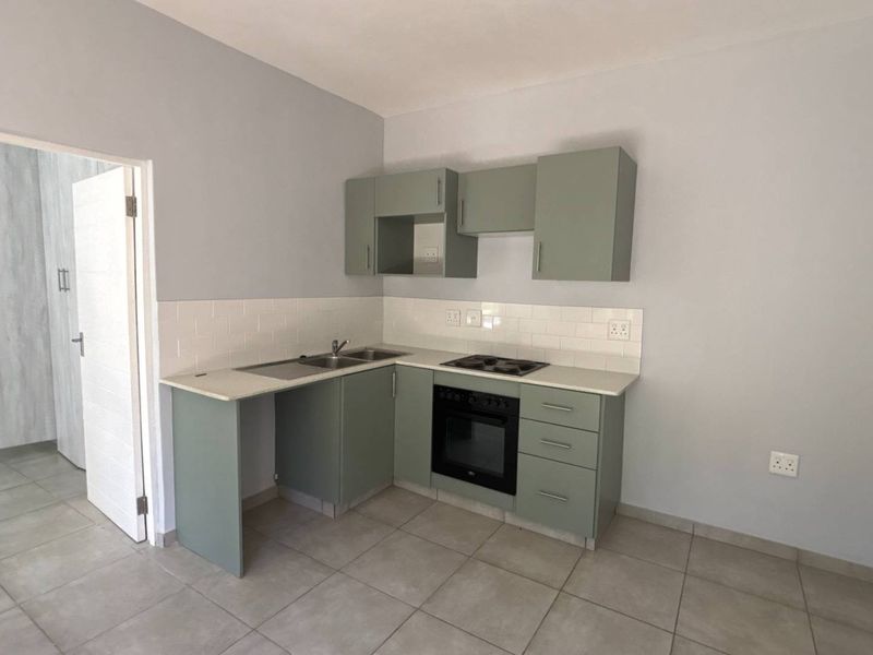 Secure One-Bedroom Living at Forest Waters, Chase Valley, Pietermaritzburg - Photo 2