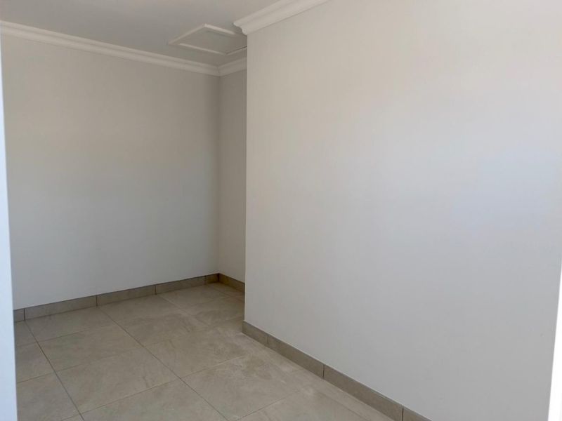 4 Bedroom Modern Coastal Home for Sale – Swakopmund - Photo 4