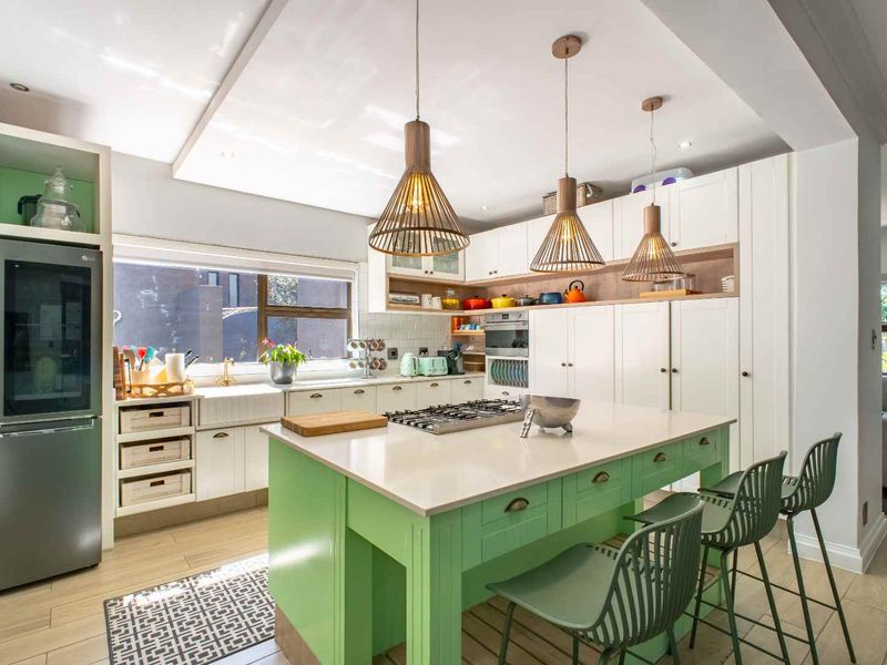 A Luxurious Home for Sale in Midlands Estate - Photo 6