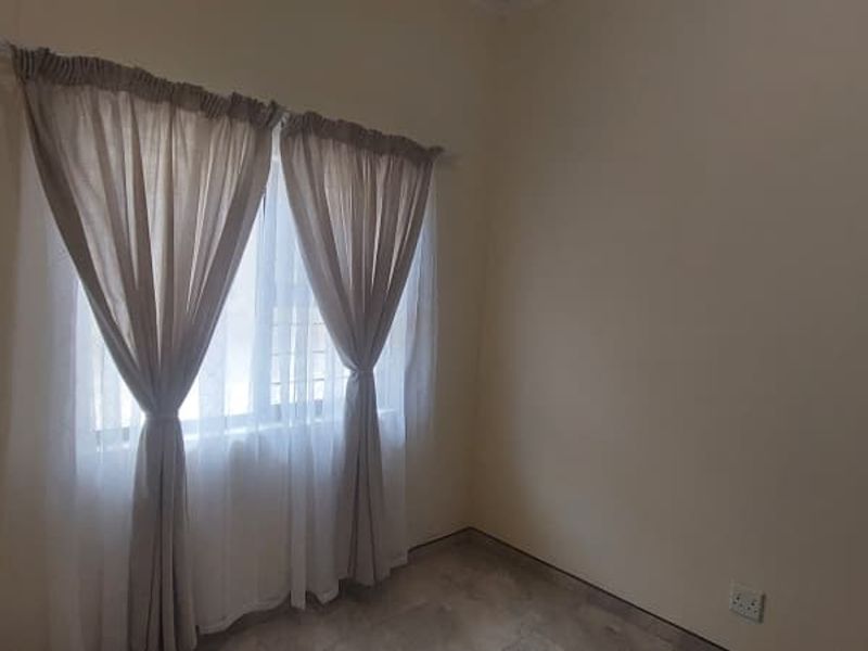 2 BEDROOM APARTMENT FOR SALE IN TSUMEB - Photo 4