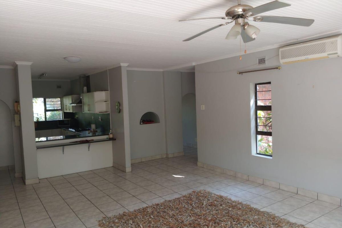 Step into easy, stylish living in the heart of Meer en See - Photo 5