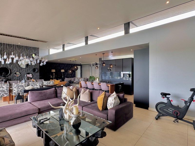 A stunning freestanding home in secure estate in Sibaya!!! - Photo 5
