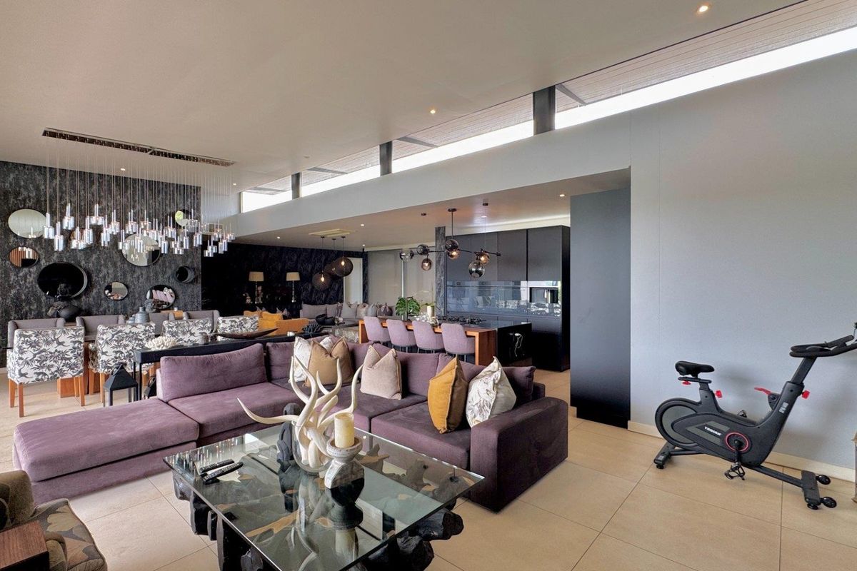 A stunning freestanding home in secure estate in Sibaya!!! - Photo 5