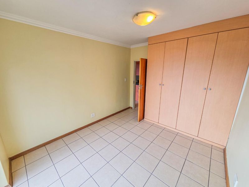2 Bedroom Apartment available Hillcrest - Photo 8