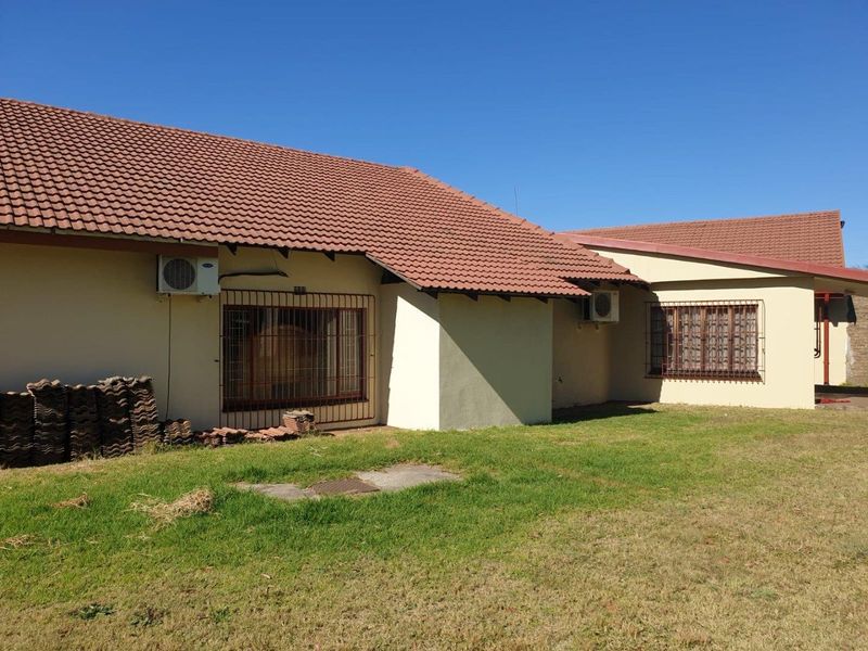 PRIME INDUSTRIAL PROPERTY FOR SALE - Photo 8