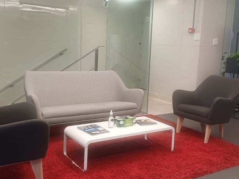 Work and Play :Trendy and diverse office park - Photo 2