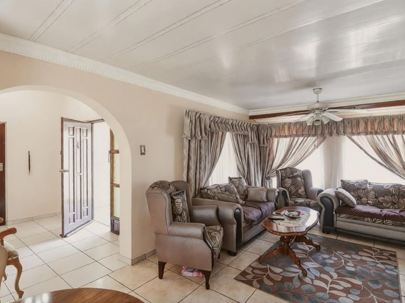 Discover Serenity: Your Dream Home Awaits - Photo 6