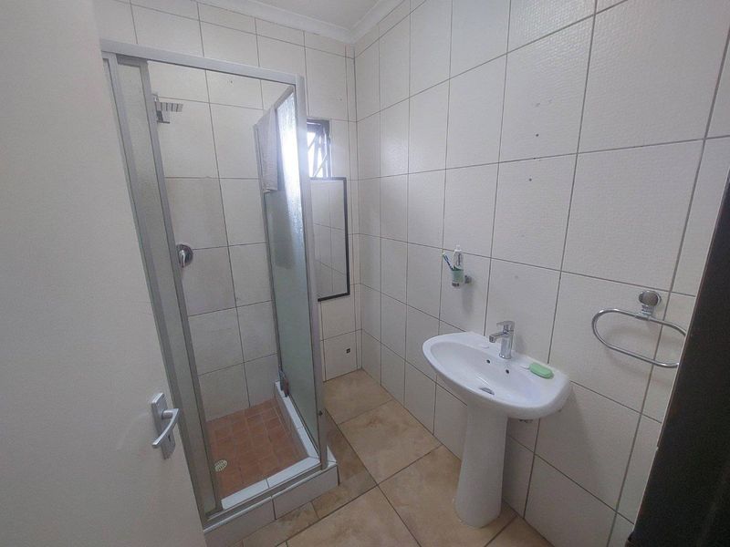 For Sale  Cimbebasia - Freestanding house - Photo 5