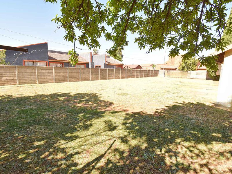 An Opportunity Not To Be Missed! - Photo 4