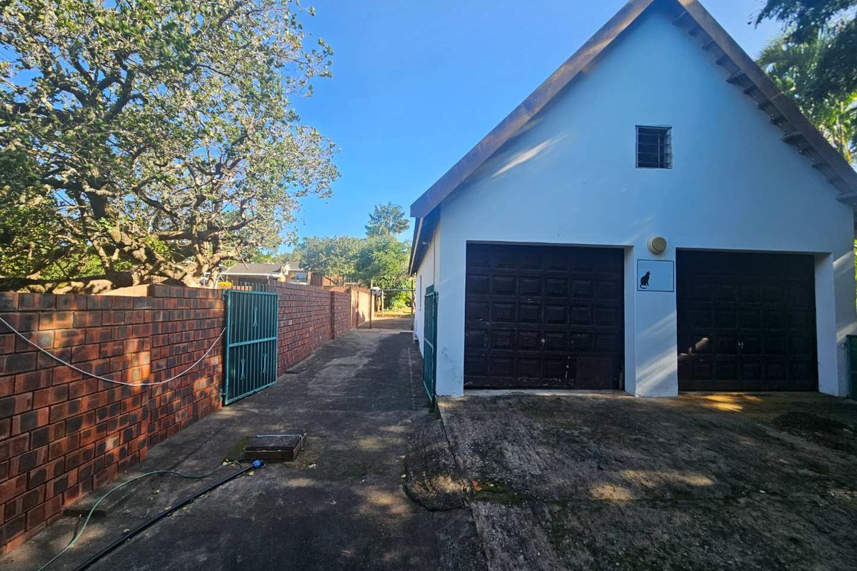 For Sale: Your Slice of Paradise in St Lucia Estuary - Photo 2