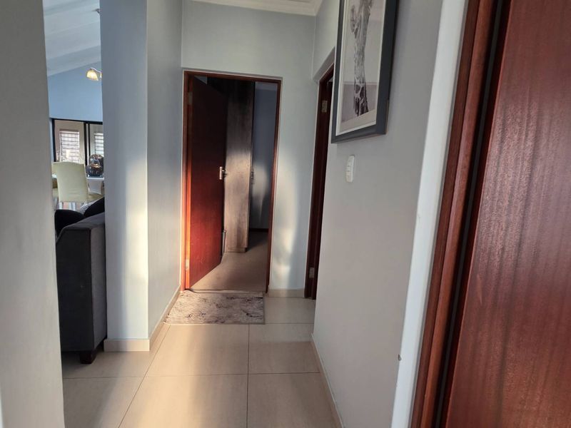 If convenience, security, and energy efficiency matter, keep reading - Photo 7