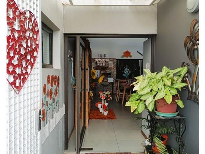 “Sophistication with Soul” - Photo 7