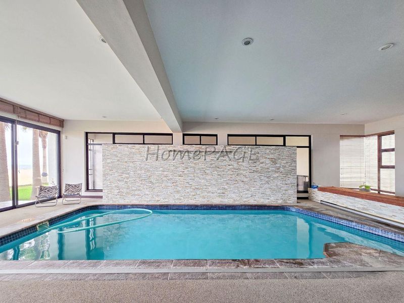 Long Beach Ext 1, Walvis Bay:  MAGNIFICENT 3 STOREY 4 BEDR BEACHFRONT home is for Sale - Photo 8