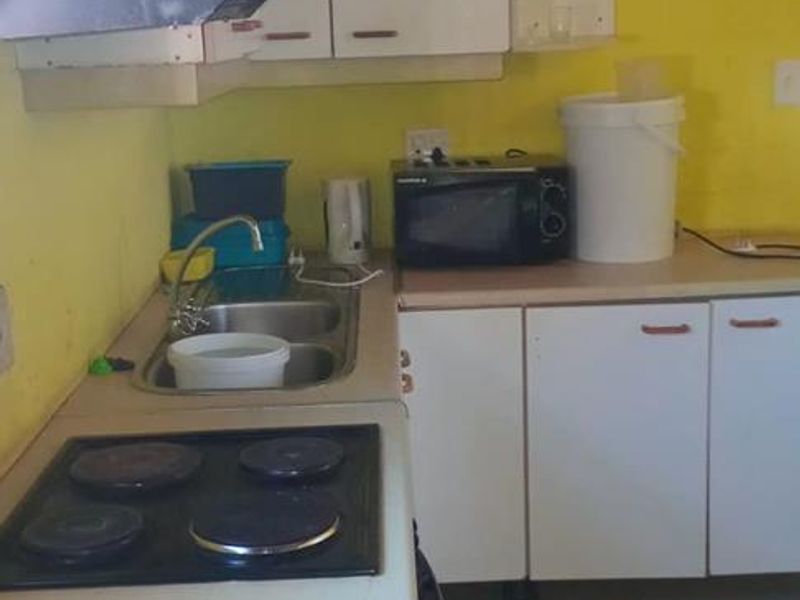Cozy 2-Bedroom Start-Up Home for Sale in Harare - Photo 5