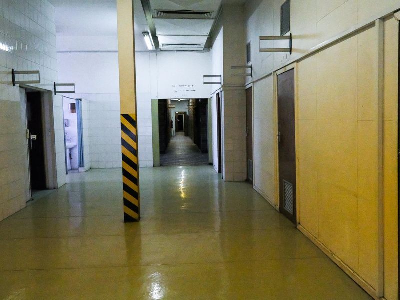 TO LET - OFFICE BLOCK / CLINIC - Photo 3