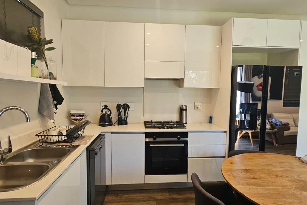 2 Bedroom Apartment to Rent in Steyn City - Photo 5