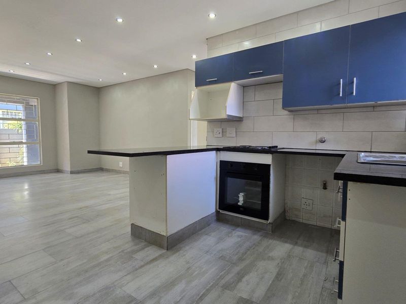 2 Bedroom Townhouse for Rent New Redruth Alberton - Photo 5