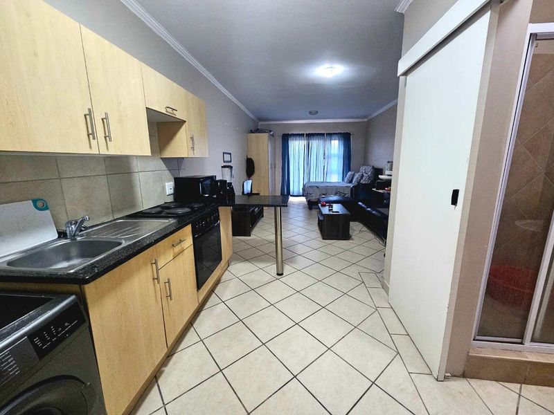 Bachelor Flat for Sale in Bains Game Lodge – Excellent Investment Opportunity - Photo 4