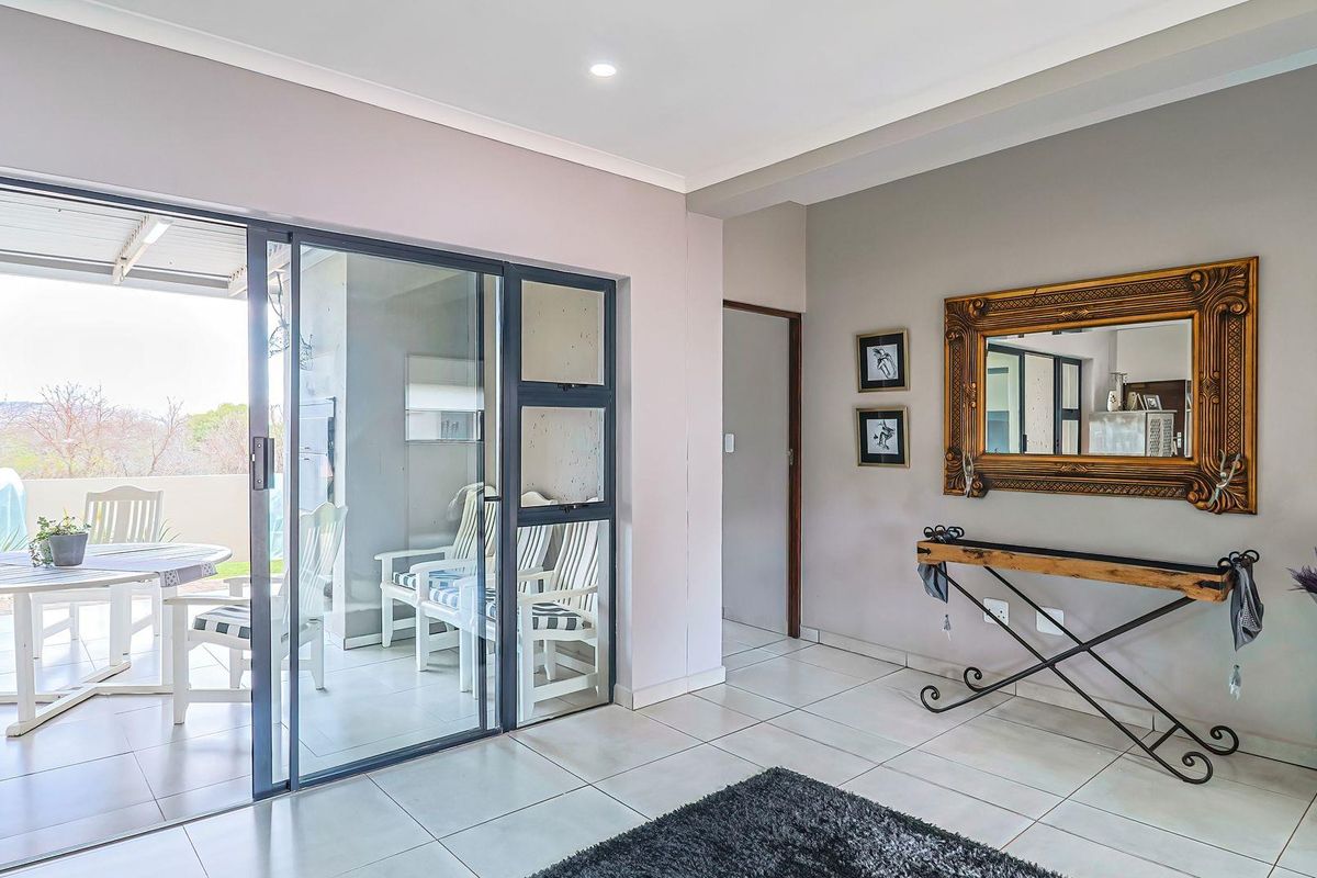 Modern convenience and natural tranquility - Photo 5