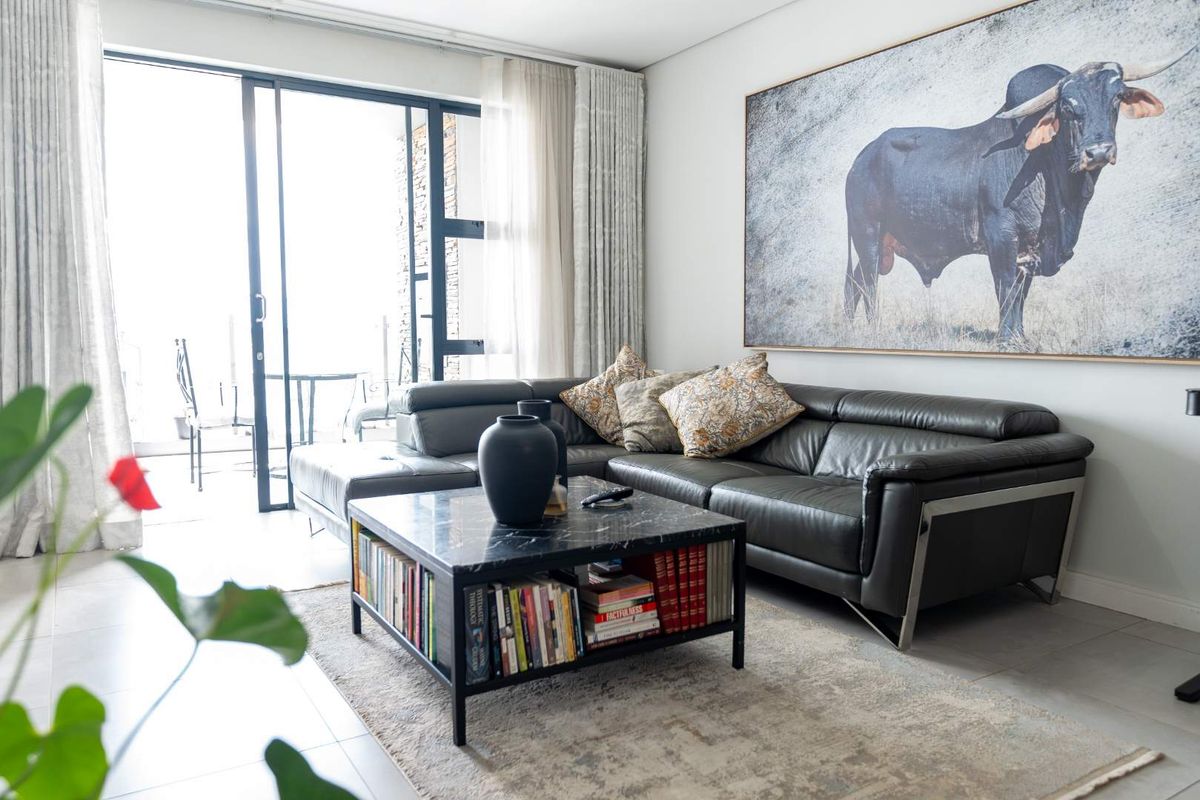 Stylish First-Floor Apartment in Haymarket | Eye of Africa Estate - Photo 3