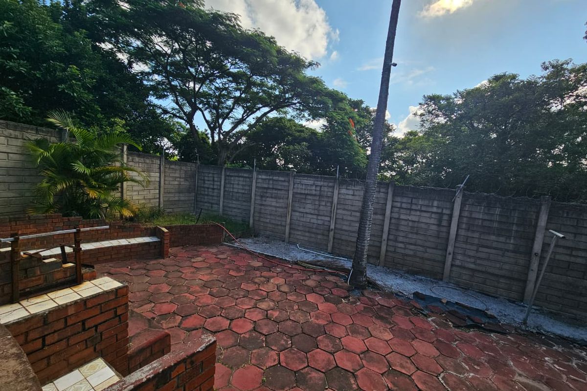 Spacious 3-Bedroom Home in Veld En Vlei, Richards Bay - Photo 3