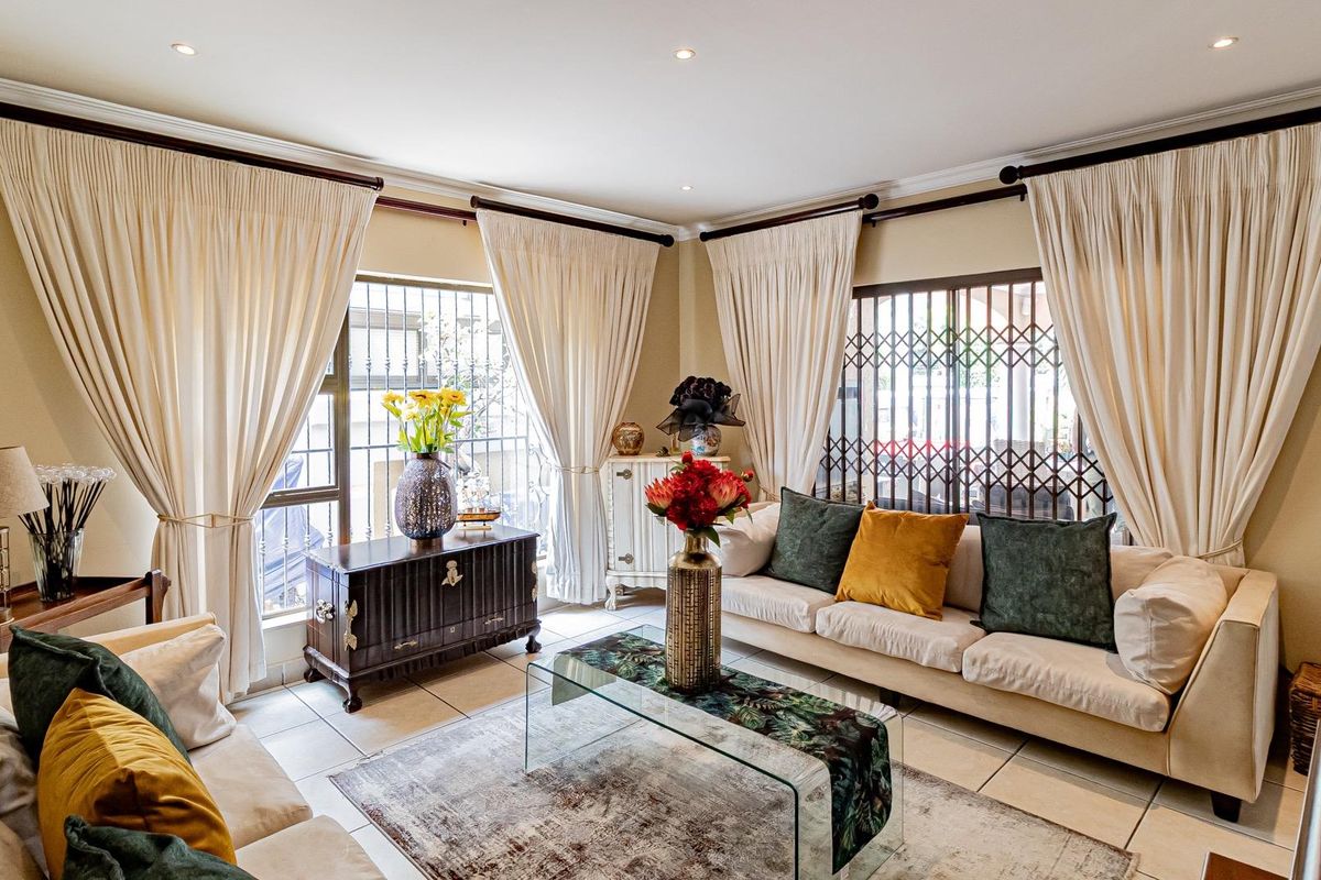 Elegant Bedfordview Duplex: A Family Haven! - Photo 5