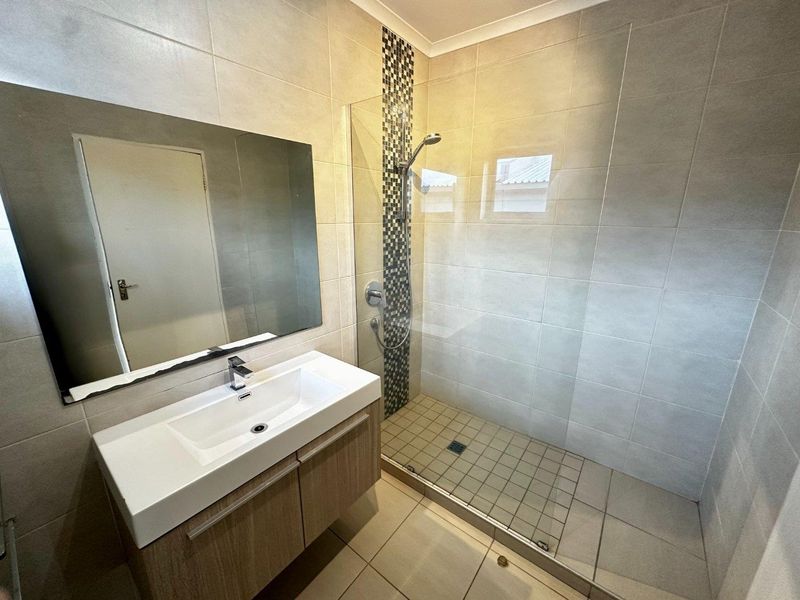 3 Bedroom Townhouse For Sale in Avis - Photo 9