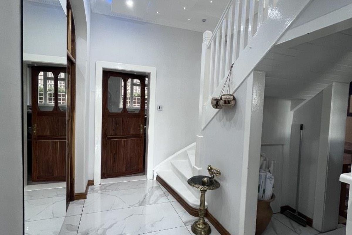 Prime Commercial Asset Offering Immediate Occupancy & Future Expansion | N$ 12 000 000 excluding costs - Photo 5