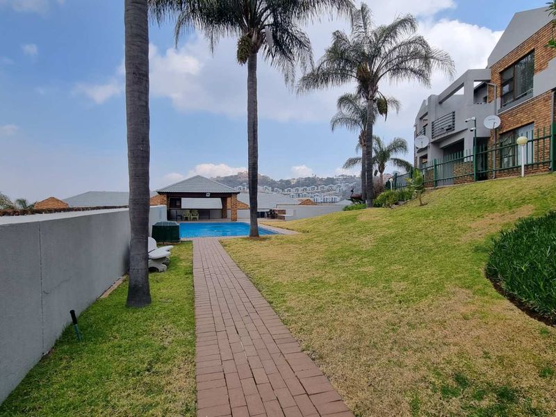 Lovely 2 Bedroom Unit in Bassonia for Sale - Photo 3