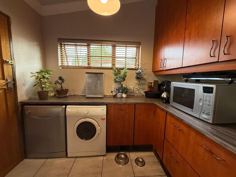 3 Bedroom house - Photo 10