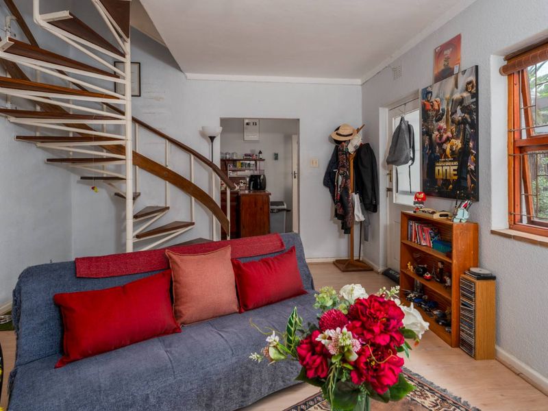 Pretty as a picture and neat as a pin, this brand new release is going to be your win! - Photo 3