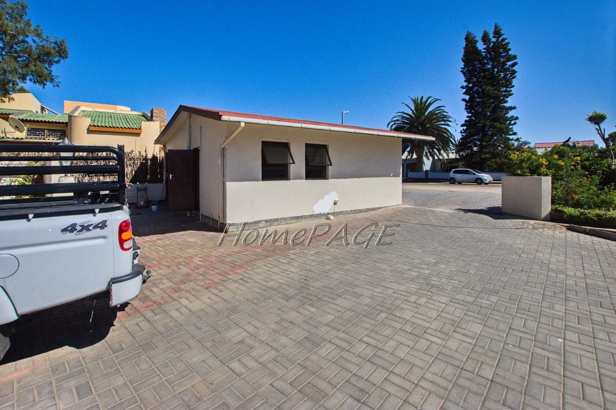 Vineta, Swakopmund: General Business Zoned 3 Bedr home for sale - Photo 4
