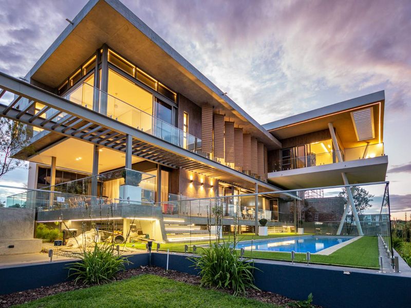 Architectural Masterpiece on Steyn City’s 4th Hole – A Four-Level Sanctuary of Modern Luxury - Photo 7