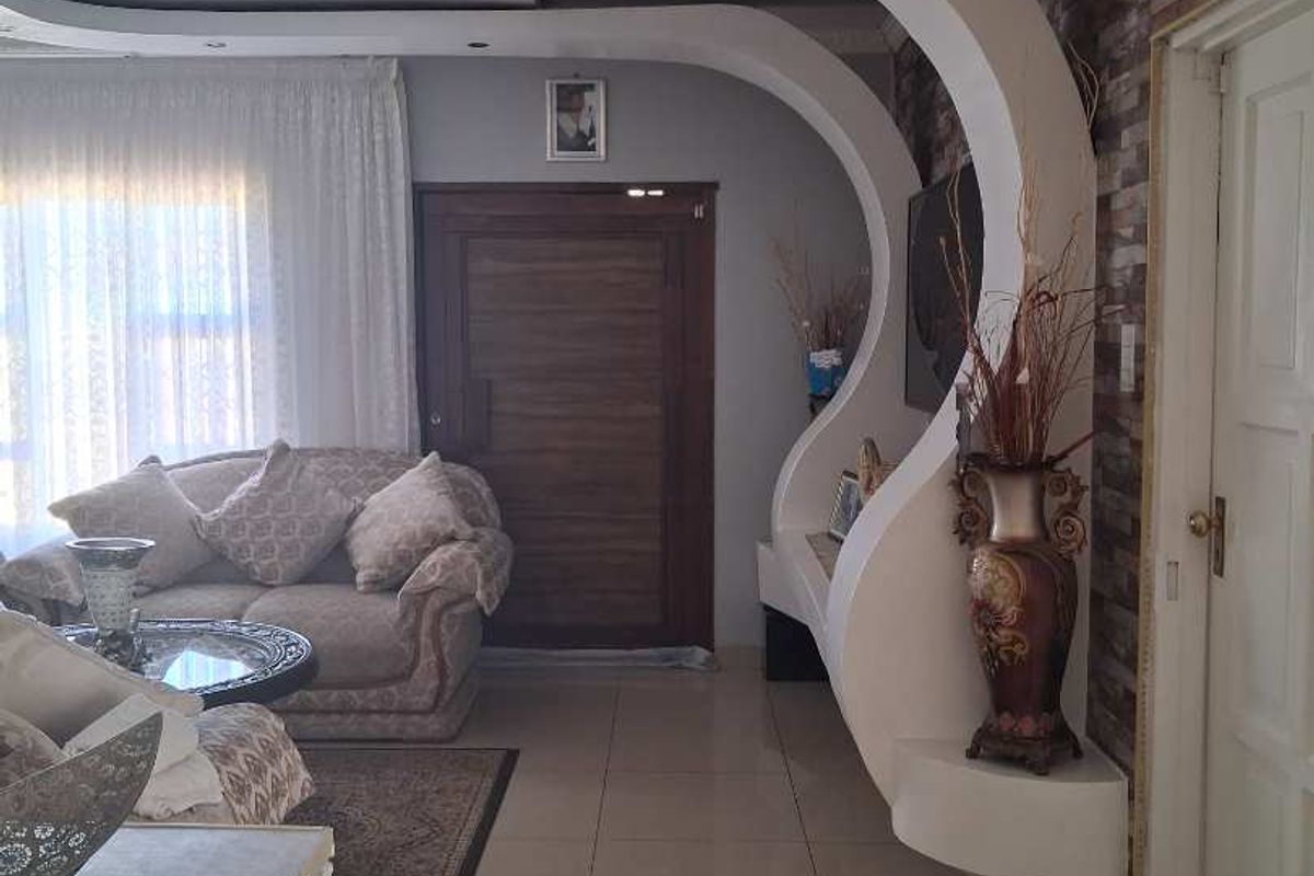 3 Bedroom House For Sale in Vanderbijlpark CE7 - Photo 3