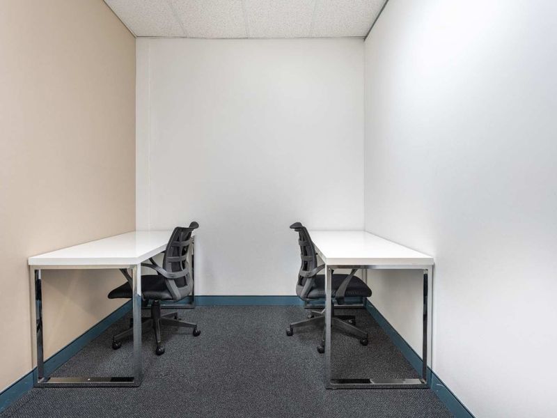Private office space tailored to your business’ unique needs in Regus 97 York Street - Photo 1