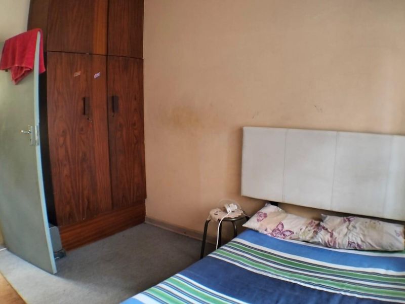 3 Bedroom House with lots of potential (Exclusive Sole Mandate) - Photo 8