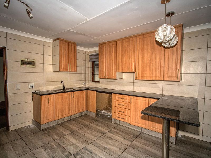 3 Bedroom Meyersig family home for sale! - Photo 6
