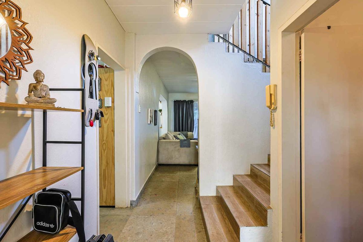 A Fresh Chapter Begins | Renovated Comfort with Room to Make It Your Own - Photo 5