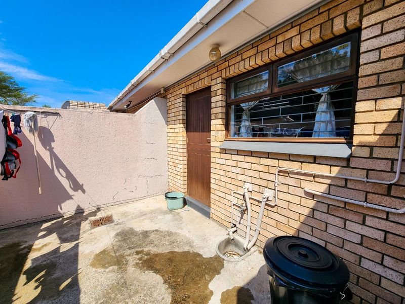 A Rare Find! - Photo 4