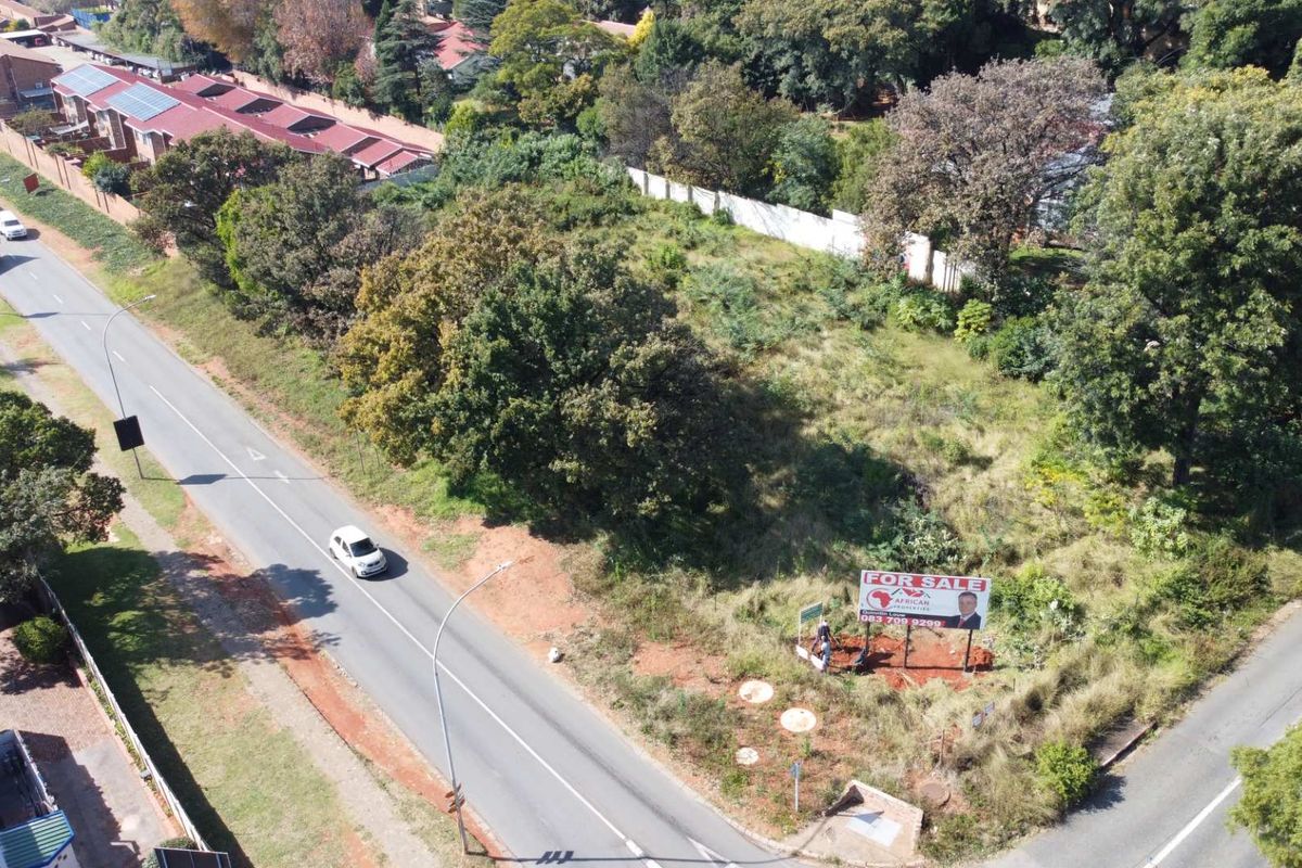 Commercial Land in Fairland on Main Road - Photo 2