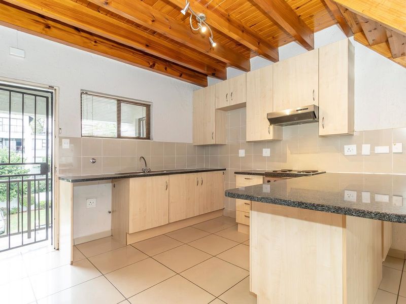 Lock up and Go in a secure Estate - Photo 7