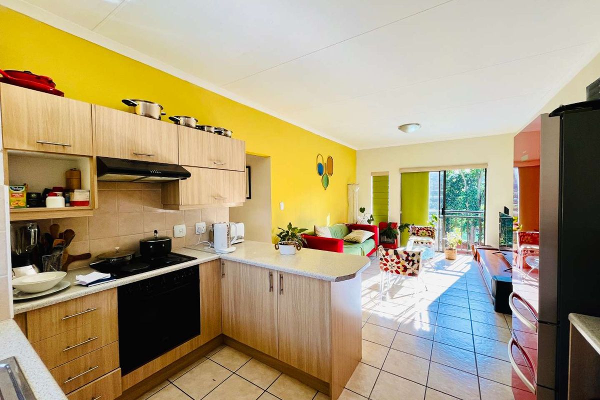 Prime Westdene Location: Secure, Stylish, and Central! - Photo 2