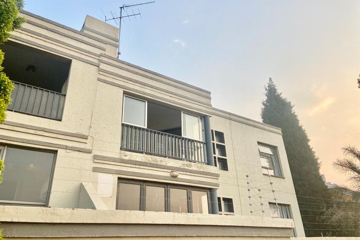 2 Bedroom and 2 Bathroom Townhouse for Sale! - Photo 4