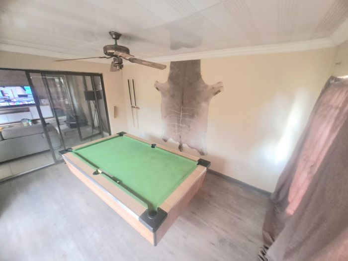 Property #2562161, House Rental Monthly in Weavind Park
