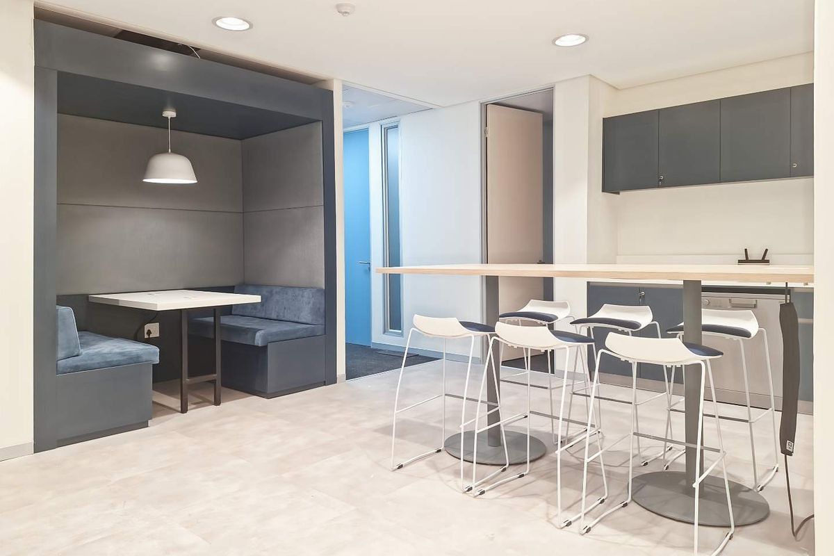 All-inclusive access to professional office space for 1 person in HQ Killarney Mall - Photo 4