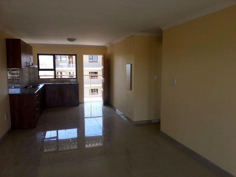 2 BEDROOM APARTMENT FOR SALE IN OTJOMUISE – WINDHOEK Modern, neat and spacious 78 m2 apartment situated on the 3rd floor of a secure complex in Otjomuise. - Photo 6