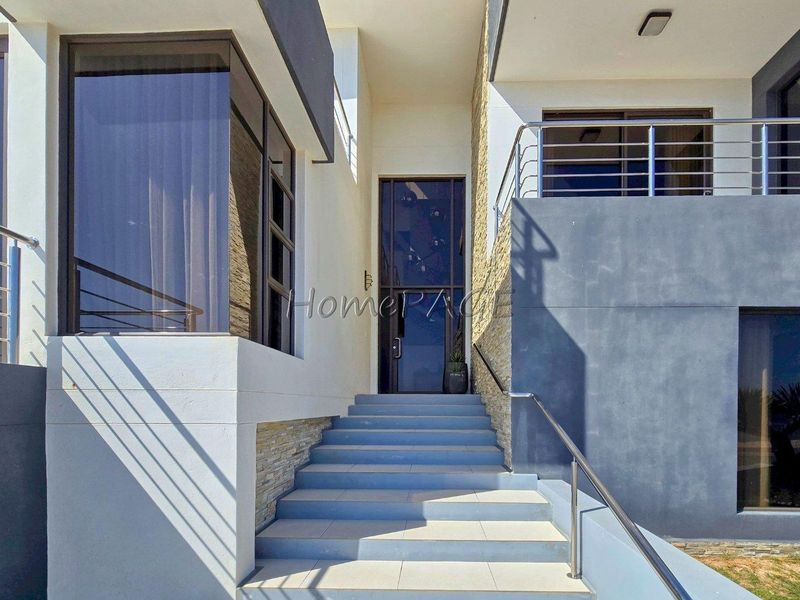 Afrodite Beach, Walvis Bay:  BEAUTIFUL, Magnificent, multi-level 4 Bedroom home is for sale - Photo 6