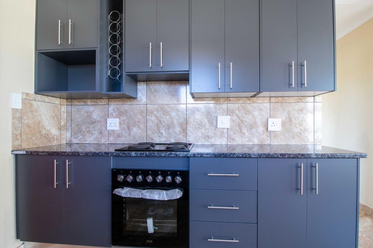 OFF PLAN NEW DEVELOPMENT, ALL COSTS INCLUDED, BUY DIRECT FROM THE DEVELOPER, FULL TITLE STANDS. NO DEPOSITS / 100% BONDS (dependent on client profile) (You may - Photo 5