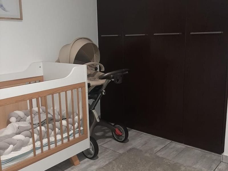 Modern 2-Bedroom Apartment in Prime Greenstone Location - Photo 7